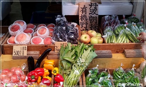 野菜の移動販売『にじ屋』の画像