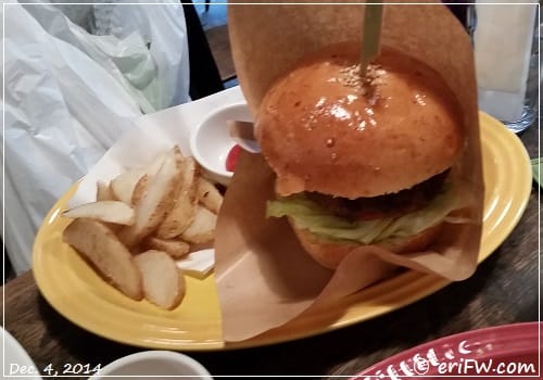 juen delicafeのハンバーガーの画像